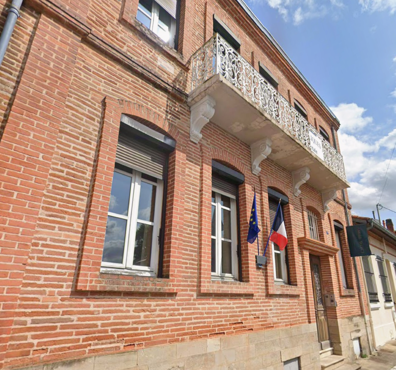 Façade du Génie Montauban — espace de coworking
